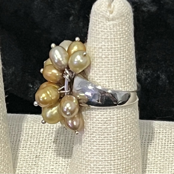 Vintage Pearl Cluster Cha Cha Silver Ring - Picture 3 of 6
